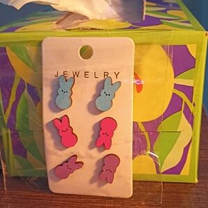 Cute Bunny Earrings Set